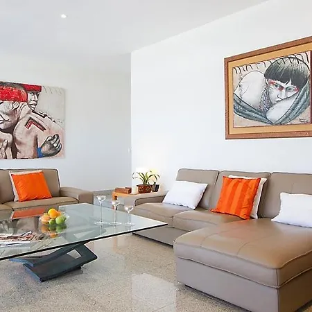 Nyaraló Sleeps 6 Pool Air Con Wifi *